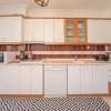 Отель Sea View Vibrant Flat w Balcony Right by Sea, фото 2