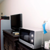 Отель Comfort Studio (No Kitchen) At Metropark Condominium Jababeka Apartment, фото 3