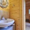 Отель Punch Tree Cabins, Couples, Hot Tub Wood Burning, фото 14