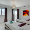 Отель Luxury 2 Bedroom Apartment by the Sea, фото 4