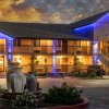 Отель Days Inn by Wyndham Galt/Elk Grove South, фото 1
