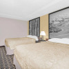 Отель Super 8 by Wyndham Watertown, фото 6