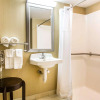 Отель Comfort Inn & Suites, фото 9