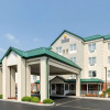 Отель Comfort Inn & Suites, фото 1