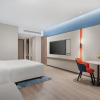 Отель Holiday Inn Express Xi An North Station, an IHG Hotel, фото 5