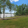Отель Water Break at the Lake by Avantstay Lakefront + Private Dock, фото 15