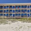 Отель Beach Style Condo Includes Google Mini Home And Beach Access 2 Bedroom Condo by RedAwning, фото 5