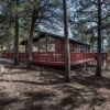 Отель 3 Bears Cabin - Two Bedroom Cabin, фото 9