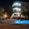 Отель Bozi - With Pool - A3 I kat, фото 1