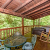 Отель Creekside 2 Bedroom Cabin by RedAwning, фото 3