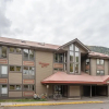 Отель West End Walk To Lift 7 Hot Tub, Parking, Open Kitchen + Living Space 2 Bedroom Condo by RedAwning, фото 15