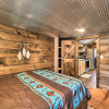 Отель Rustic Dog-friendly Cabin w/ Deck & Fire Pit!, фото 11