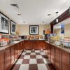 Отель Hampton Inn & Suites Newport News (Oyster Point), фото 12