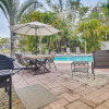 Отель Vibrant Largo Home: Heated Pool, Lake Views!, фото 13