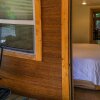 Отель #32 The Cabins at Hyatt Lake - Sleeps 6 - Hot Tub, фото 10