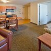 Отель Candlewood Suites Merrillville, an IHG Hotel, фото 11