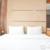 Отель Comfort And Simply Look 1Br At Bellezza Apartment, фото 19