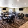 Отель Cobblestone Inn & Suites - Barron, фото 10