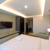 Отель Comfort Studio At 10Th Floor Mataram City Apartment, фото 4