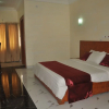 Отель Top Rank Hotel, фото 1