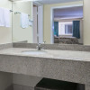 Отель Days Inn by Wyndham Austin South, фото 9