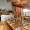 Отель Spacious 8 bdrm Cottage, Hot Tub, Sauna, BBQ, Private Beach Access, Petfriendly, фото 9