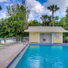 Отель Bay Breeze Cottage-Captiva Shores 3A, фото 12