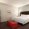 Отель Hampton Inn & Suites Phoenix Glendale-Westgate, фото 38
