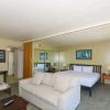 Отель Ilikai Tower One Bedroom Lagoon View Waikiki Condos With Lanai & Free Wifi, фото 7