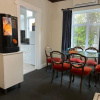 Отель Rotorua Holiday Villa, фото 13