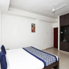Отель Urban Comfort By OYO Rooms, фото 7