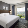 Отель Renaissance Charlotte Suites, фото 7