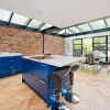Отель Bright & Spacious 5 Bed House in Charming Putney, фото 18