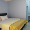Отель OYO 2423 Hotel Tubalong Taliwang Syariah, фото 6