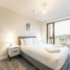 Отель Exclusive 2 Bed 2 Bath Apartment, Gym and Cinema Room - Birmingham City Centre, фото 2