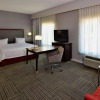 Отель Hampton Inn & Suites Fredericksburg, фото 5