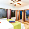 Отель Monos Locos - Portasol Vacation Rental, фото 4