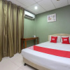Отель OYO 904 Avee Budget Inn, фото 25