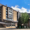Отель Perfectly Located Hotel Room - Ski-In Ski-Out - Steps to the American Eagle/American Flyer chairlift, фото 28