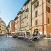 Отель Reginella White Apartment в Риме