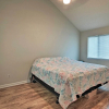 Отель Golf Colony Condo < 2 Mi to Surfside Beach!, фото 4