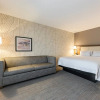 Отель Hampton Inn & Suites Charlottetown, фото 6
