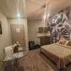 Отель Luxury Suites & Apartments, фото 4