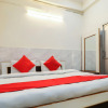 Отель OYO 11762 Trimurti Guest House, фото 3