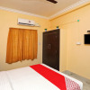 Отель OYO Flagship 16363 Advik Cottage, фото 13