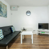 Отель Charming 1-bed Basement Apartment in Lewisham, фото 12