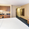 Отель Fairfield Inn and Suites by Marriott Perimeter Center, фото 23