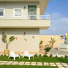 Отель Hermes Beach Front, фото 32