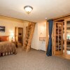 Отель The Great House At Stillwater Mountain Lodge 3 Bedrooms 2.5 Bathrooms, фото 13