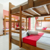 Отель RedDoorz Plus @ West Nautical Road Puerto Galera, фото 13
